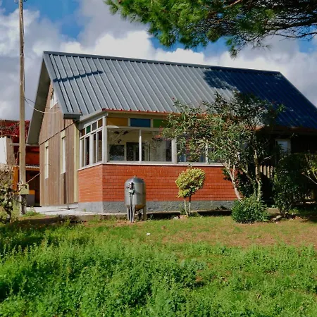 Casa Do Pinheiro Near Obidos With Garden