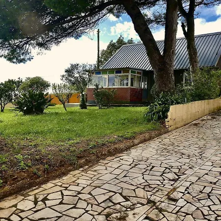 Casa Do Pinheiro Near Obidos With Garden
